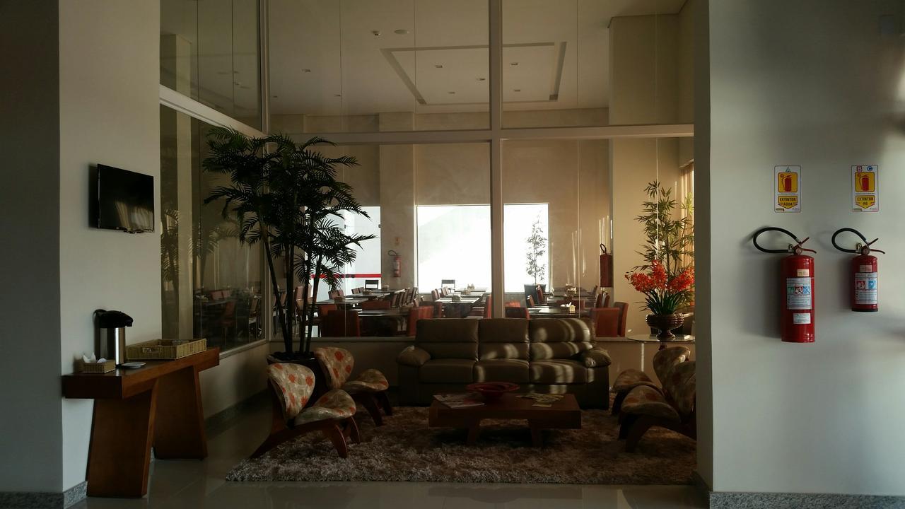 Hotel Caju De Ouro Фейра ди Сантана Екстериор снимка