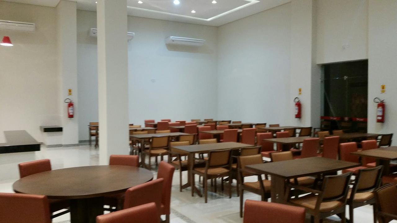 Hotel Caju De Ouro Фейра ди Сантана Екстериор снимка